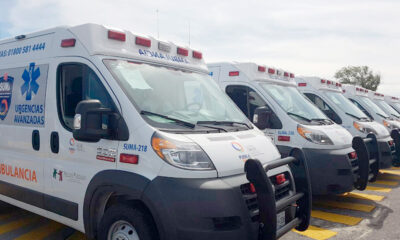 Puebla refuerza servicios de salud con entrega de 23 ambulancias para el SUMA