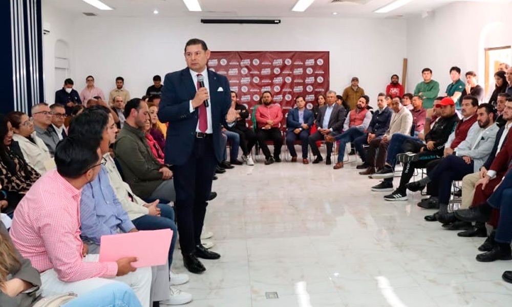 Alejandro Armenta refuerza su compromiso con emprendedores y promueve la soberanía energética