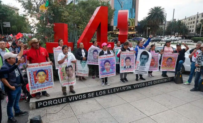 Subsecretario de Seguridad Pública denuncia que jueces otorgaron amparos a involucrados en caso Ayotzinapa