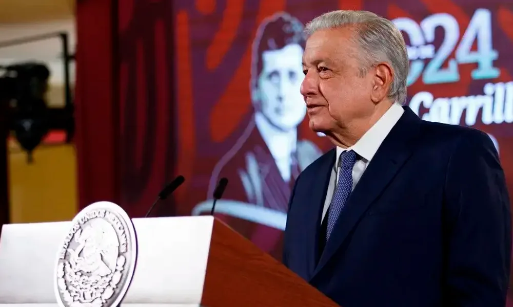 AMLO defiende la difusión del número de periodista del NYT invocando "Autoridad Moral"