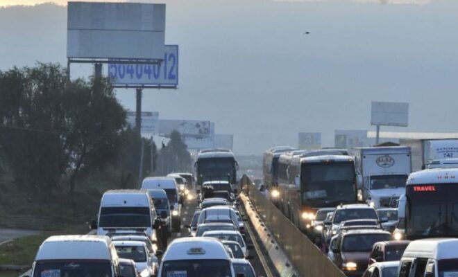 Cierres en la autopista México-Puebla durante nueve días por obras del Trolebús Chalco-Santa Martha