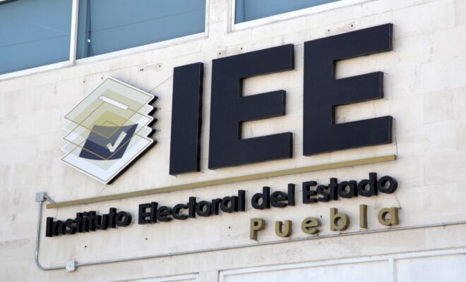 IEE de Puebla aprueba solicitudes y organiza debates para proceso electoral