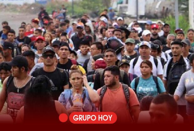 Avanza la Caravana Migrante 2024 bajo el sol abrasador en Puebla