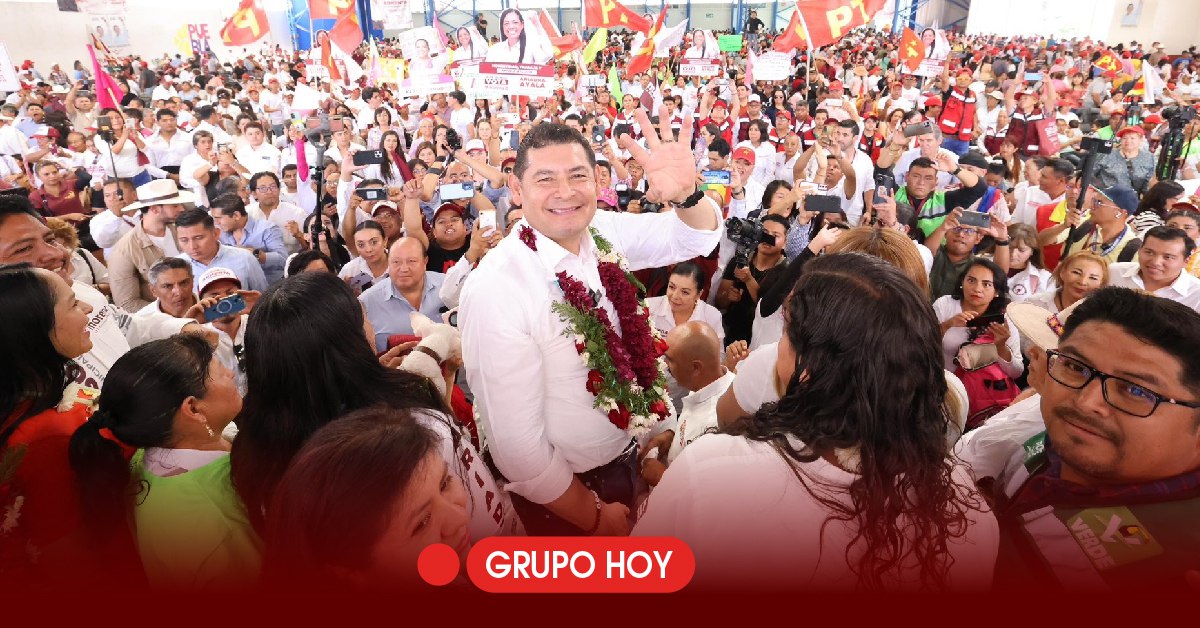 Alejandro Armenta promete un gobierno humanista en cierre regional en Atlixco