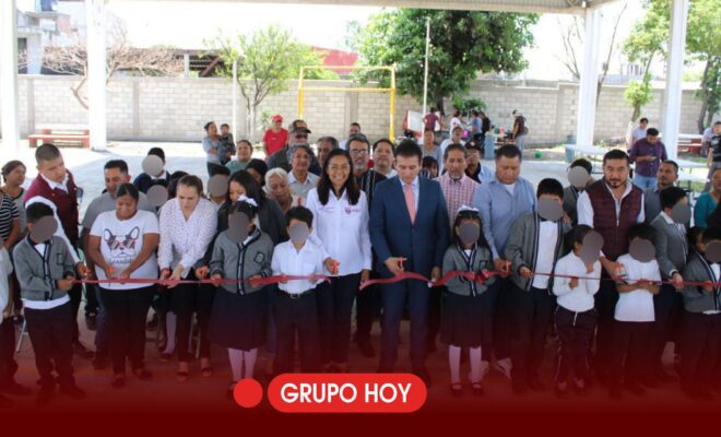 Ariadna Ayala entregó la rehabilitación de espacios educativos