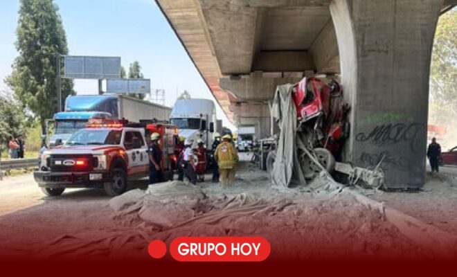 Identifican a transportista fallecido en accidente en la autopista México-Puebla