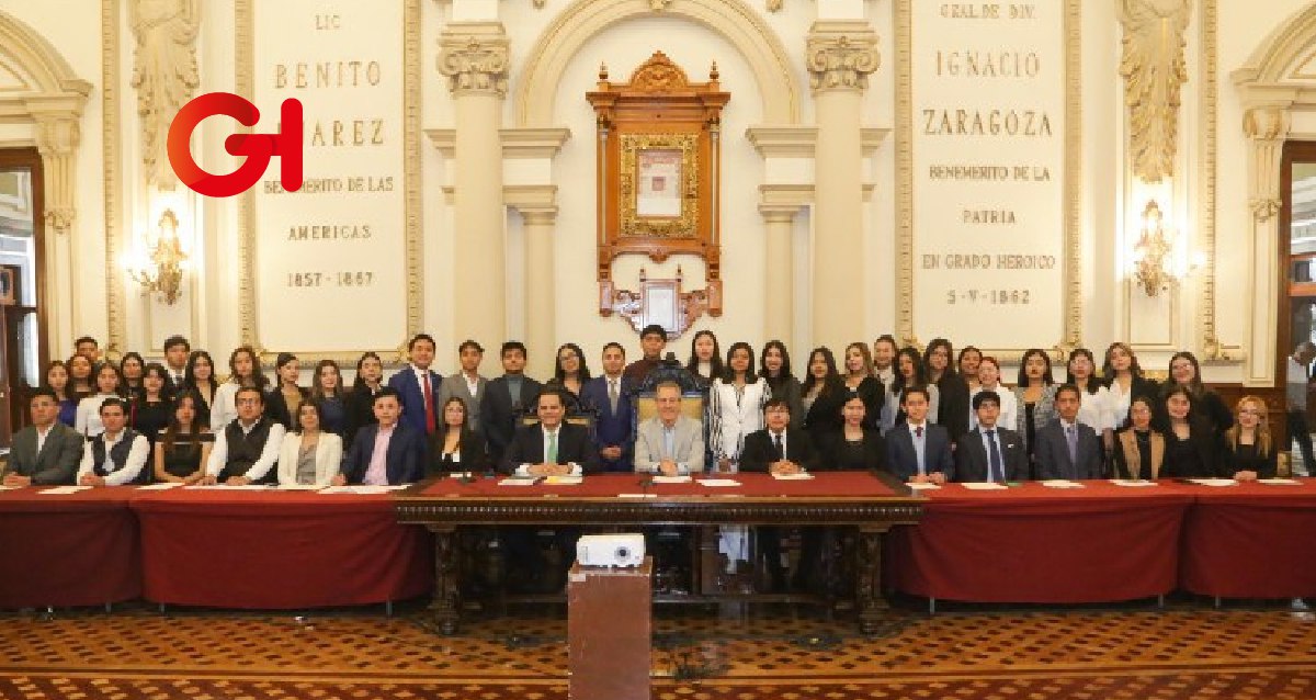 Pepe Chedraui impulsa la participación juvenil a través del Cabildo Universitario